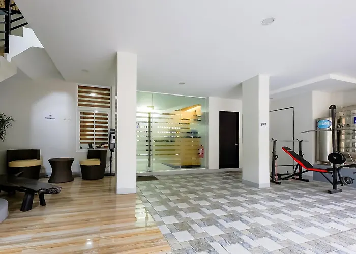 Oyo 848 Dona Aurora Condotel 酒店 马尼拉