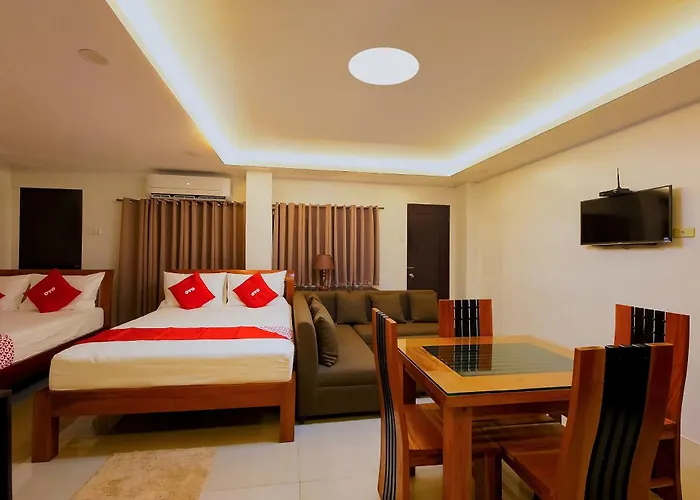 酒店 Oyo 848 Dona Aurora Condotel 2*