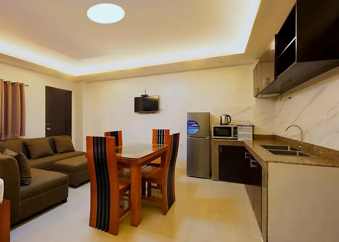 Oyo 848 Dona Aurora Condotel 酒店 马尼拉