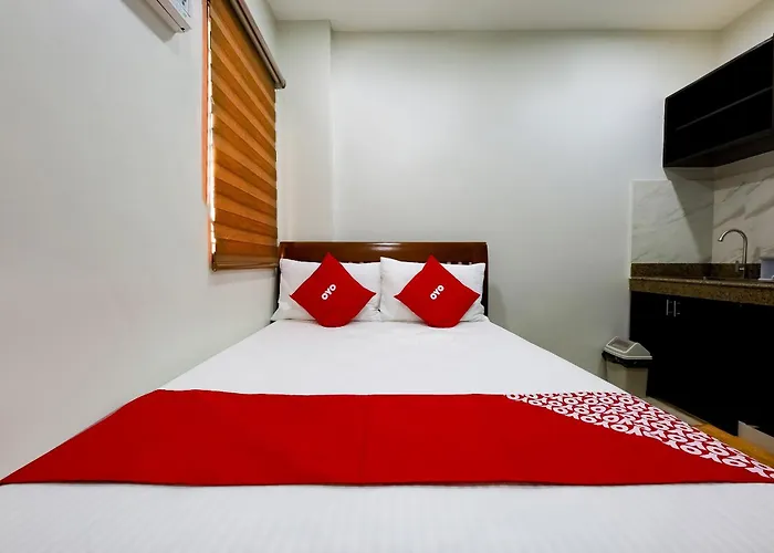 Oyo 848 Dona Aurora Condotel 酒店