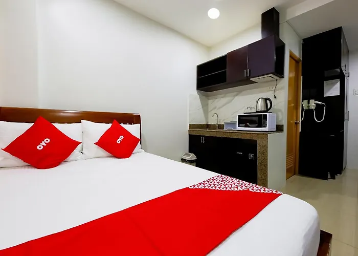 Oyo 848 Dona Aurora Condotel 酒店 马尼拉