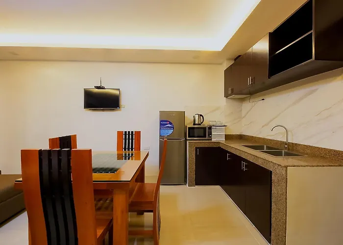 酒店 Oyo 848 Dona Aurora Condotel 2*