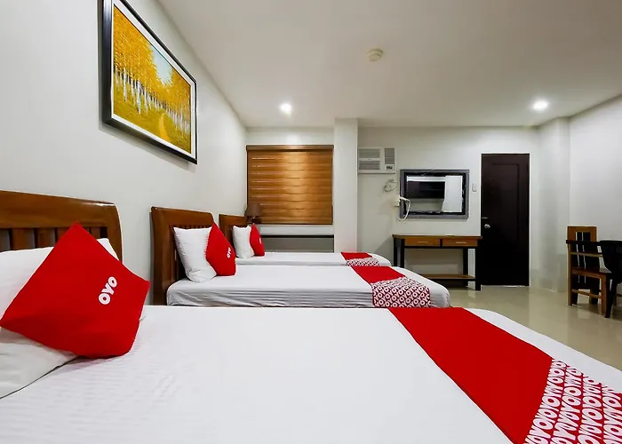 Oyo 848 Dona Aurora Condotel 酒店 2*