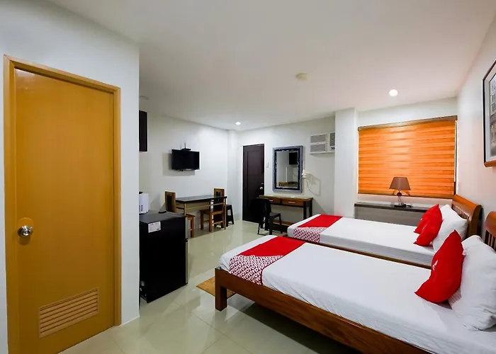 酒店 Oyo 848 Dona Aurora Condotel 2*